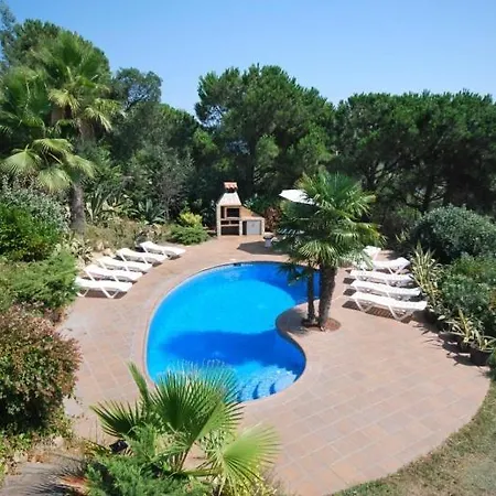 Club Villamar - Lucy