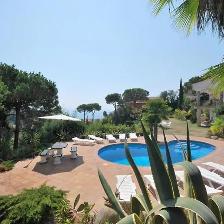 Club Villamar - Lucy Villa