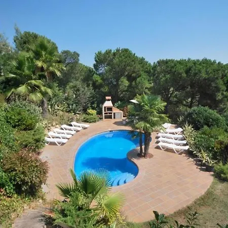 Club Villamar - Lucy Lloret de Mar
